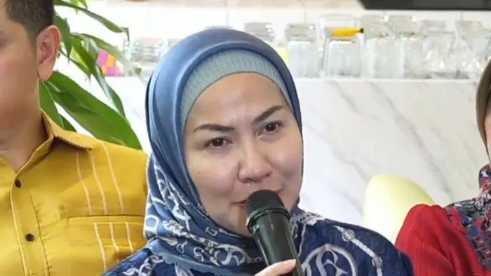 Venna Melinda Justru Digugat Cerai Ferry Irawan dengan Alasan Harga Diri, Netizen : Sadar Diri!