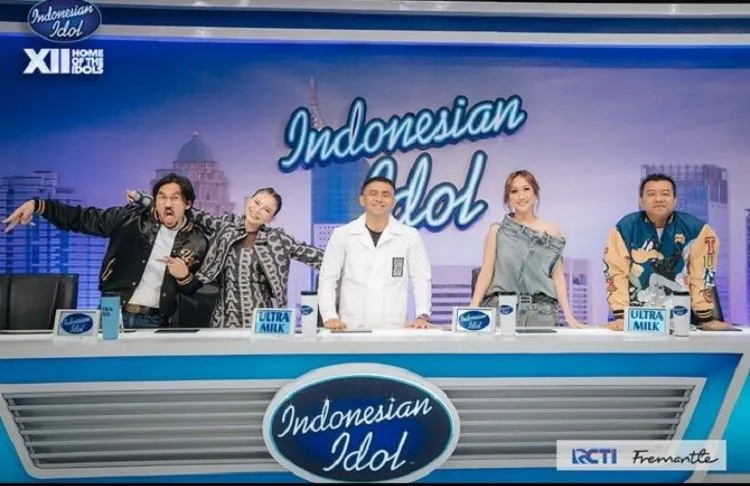 Pada babak audisi ada 56 peserta yang berhasil meraih golden ticket dari audisi babak 1 sampai dengan babak ke 4 Indonesian Idol Musim 12.