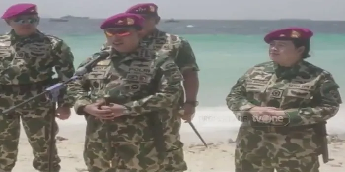 Puan Maharani Jadi Perempuan Pertama yang Dikukuhkan Sebagai Warga Kehormatan Marinir TNI AL