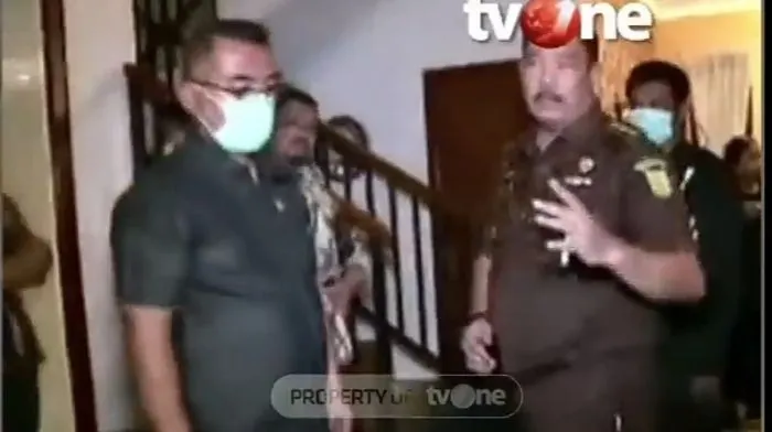 Hakim Cari Petunjuk Di Saguling, Kuasa Hukum Keluarga Yosua Tertawa : Hati-hatilah Para Terdakwa
