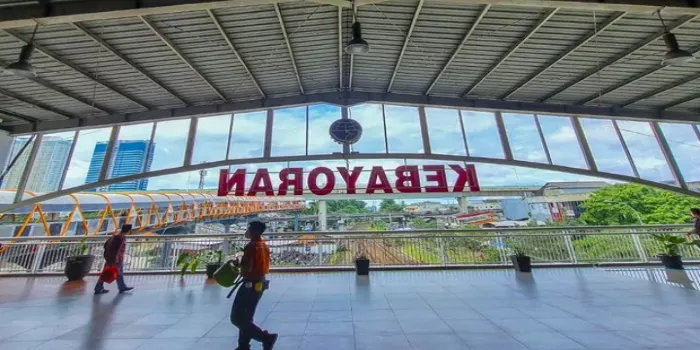 Kini, Pengguna Skywalk Kebayoran Baru Harus Siapkan Saldo E-Money Sebesar 3.500 Rupiah Sekali Singgah