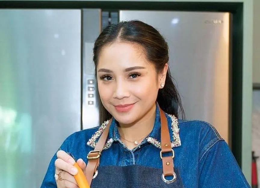 Tampil Casual Saat Gladi Bersih Peringatan Acara HUT Indosiar ke-28, Nagita Slavina Menambah Daftar Viral