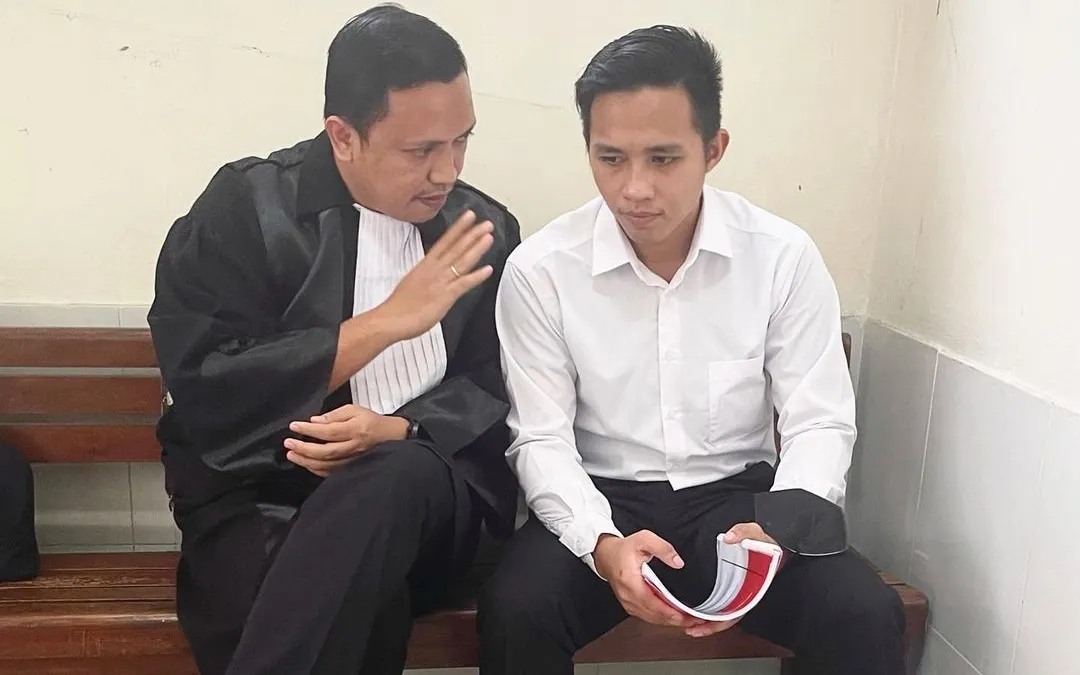 Potret Richard Eliezer dan Ronny Talapessy sebelum persidangan