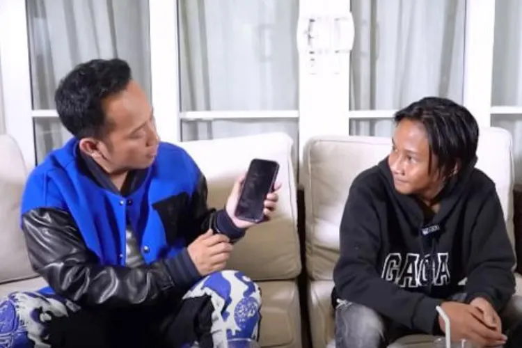Penasaran dengan Silsilah Keluarga Fajar Sad Boy yang Viral, Denny Cagur Sampai Undang Orang Ini untuk Buktikan Kebenarannya