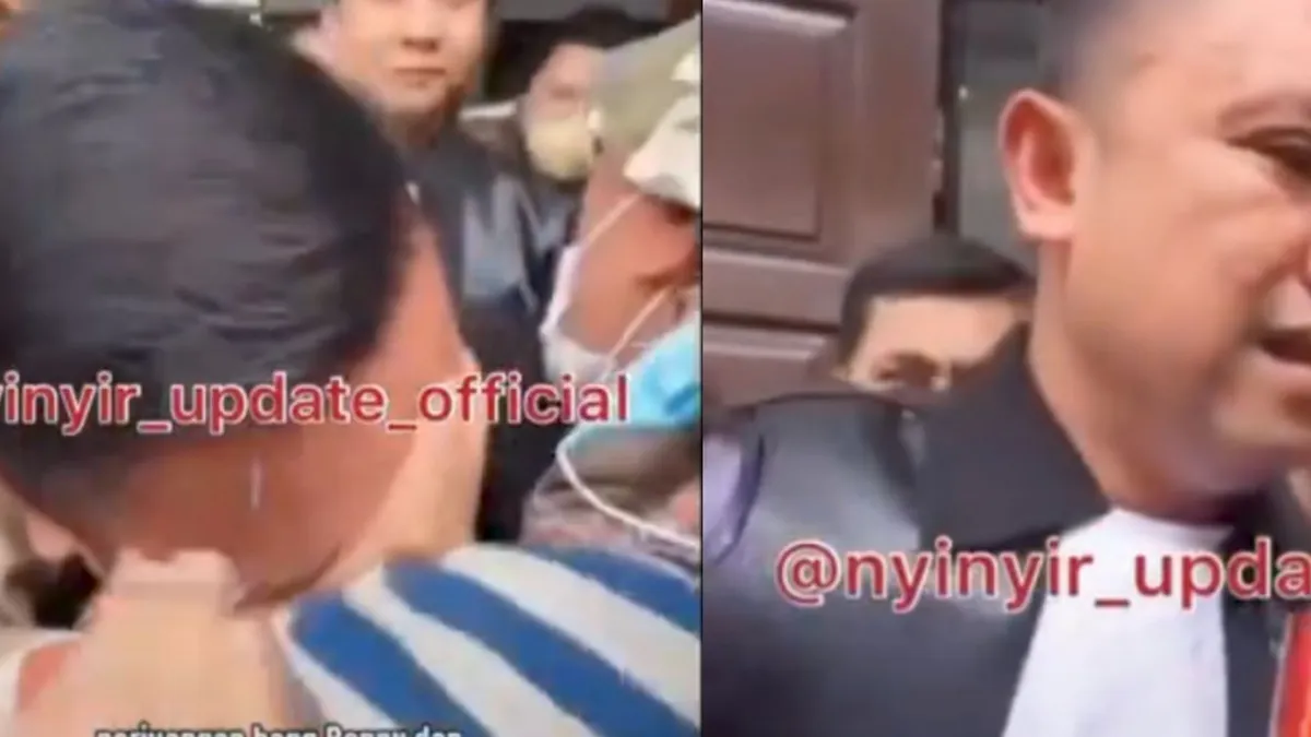 Tak Kuasa Menahan Haru, Tangis Ronny Talapessy Pecah Usai Vonis Eliezer 1 Tahun 6 Bulan