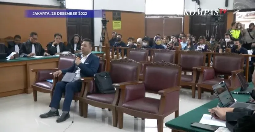 Mulianya Albert Aries Jadi Ahli yang Meringankan Richard Eliezer, Memilih Tak Dibayar Sepeserpun!