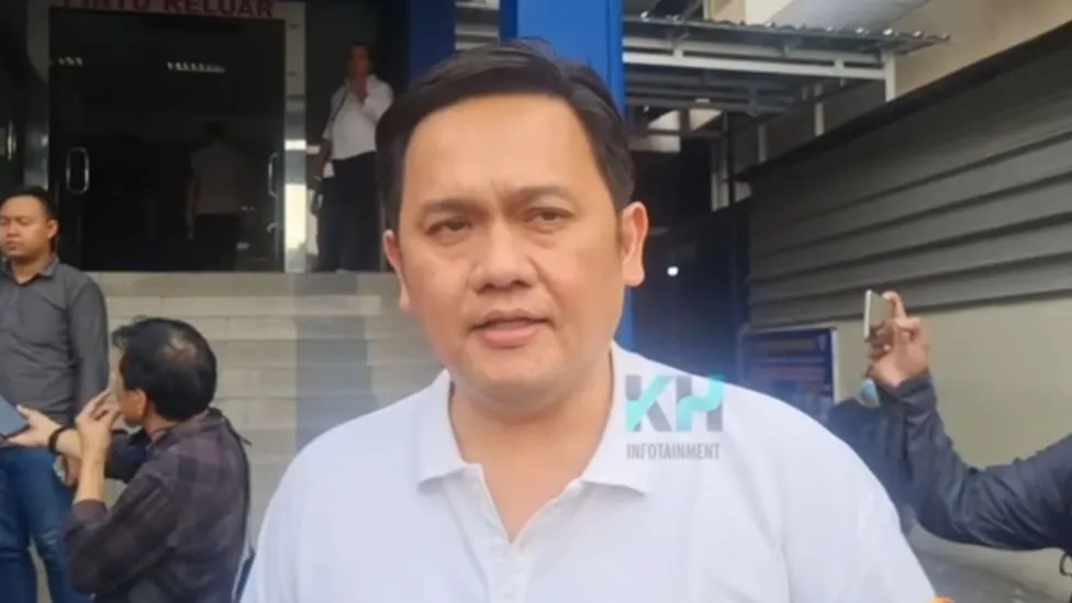 Waduh, Farhat Abbas Habis-habisan Bela Ferdy Sambo dan Salahkan Bharada E: Keluarga Yosua Harus Memaafkan