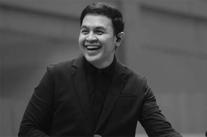 Penyanyi kenamaan Tanah Air, Tulus, akan melakukan konser betajuk Tur Manusia 2023. Pembelian tiket di BBO sulit diakses.