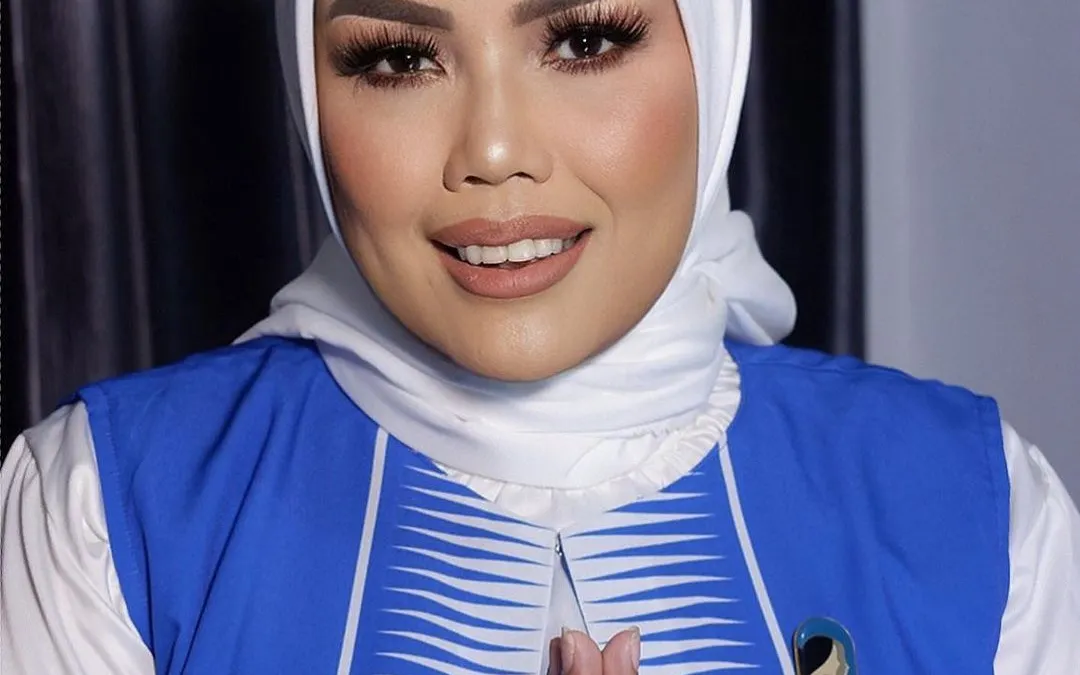 Elly Sugigi