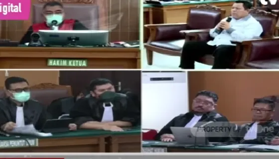 Ferdy Sambo mengumpulkan Bharada E, Ricky Rizal, dan Kuat Maruf untuk membahas perihal skenario tembak menembak dan pemberian hadiah.
