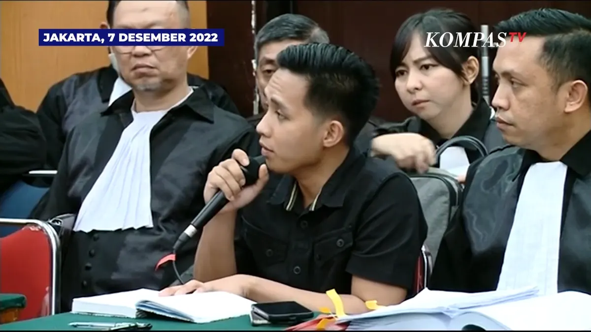 Heboh! Nama Kontak &lsquo;Tuhan Yesus&rsquo; di Handphone Bharada E Jadi Sorotan Warganet, Nomor Siapa?