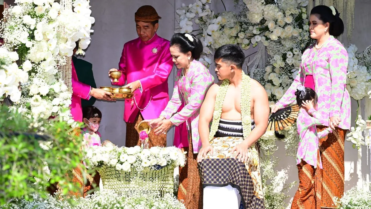 Bukan Sembarang Air! Berikut 7 Sumber Air yang Digunakan dalam Acara Siraman Kaesang Pangarep