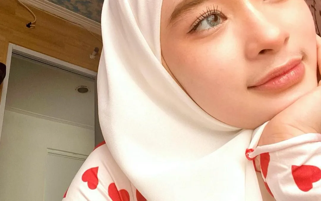 Inara Rusli 