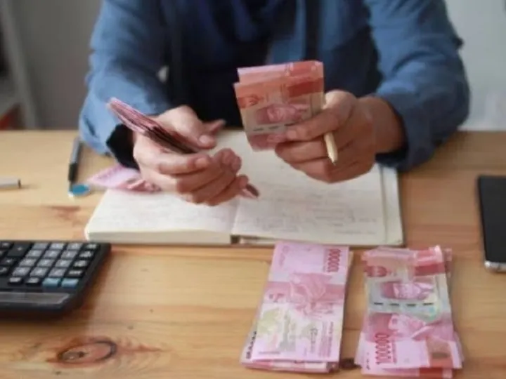 Kabar Gembira! Bansos PKH 2023 Mulai Cair Secara Bertahap, Cek Besaran Nominalnya di Sini