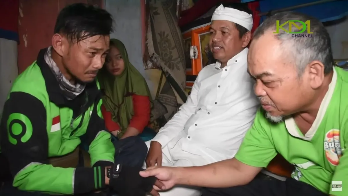 Penuh Haru! Tangis Pecah Saat Dedi Mulyadi Antar Driver Ojol Disabilitas Lamar Gadis Pujaannya