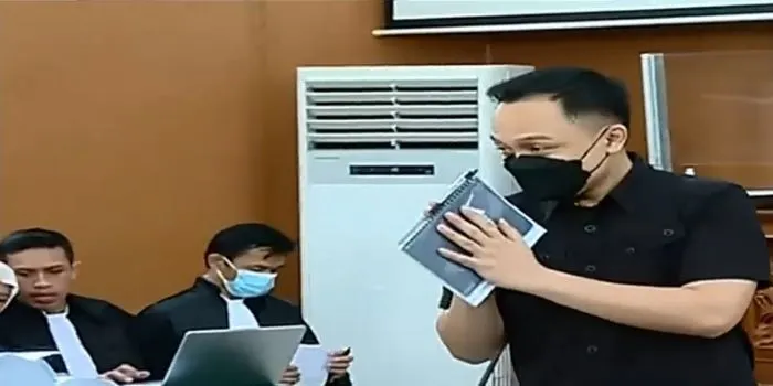 Ricky Rizal Dinilai Sangat Mengecewakan, Martin Simanjuntak Mohon Maaf Kamu Kena Juga 340