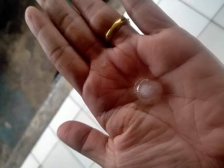 Fenomena Langka! Depok Diguyur Hujan Es Disertai Angin Kencang Hari Ini
