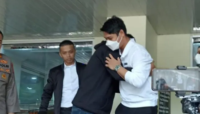 Geger! Mantan tersangka KDRT Rizky Billar Akhirnya Berbaikan Dengan Haters yang Telah Menjadi Terdakwa