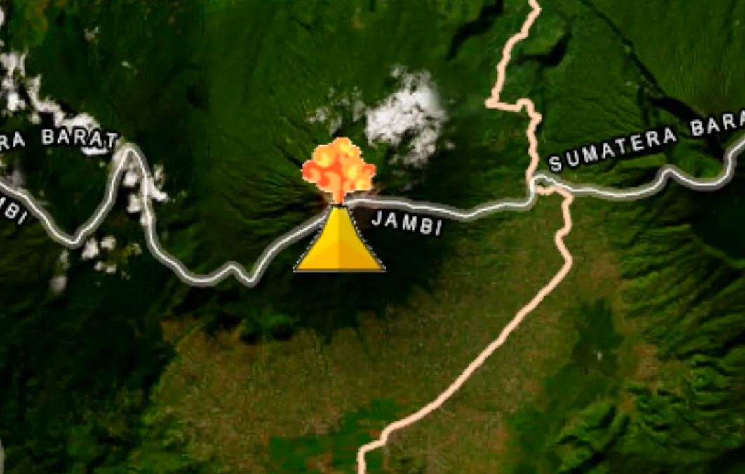 Gunung Kerinci di Jambi Erupsi Hari Ini: Kolom Abu Teramati Berwarna Kelabu dengan Intensitas Tebal 