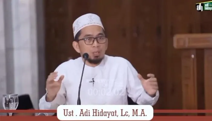 Ini Penjelasan Ustaz Adi Hidayat Jika Meninggalkan Salat di Masa Lalu, Haruskah Diqadha?