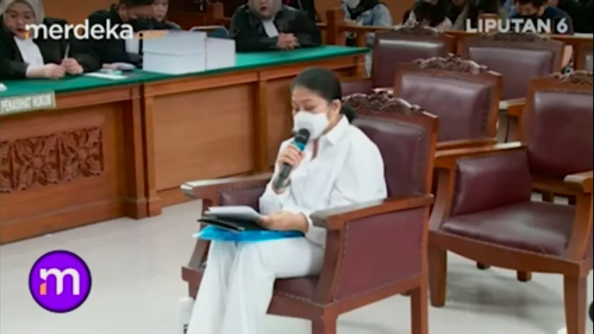 Istri Ferdy Sambo Curhat Dihujam Jutaan Cemooh Lewat Spanduk Bertuliskan Kematian, Putri Candrawathi: Dalam Perjalanan....