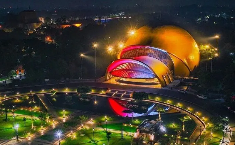 Hindari Tumpukan Antrian Masuk TMII, LalukanTips Ini untuk Transaksi Cepat