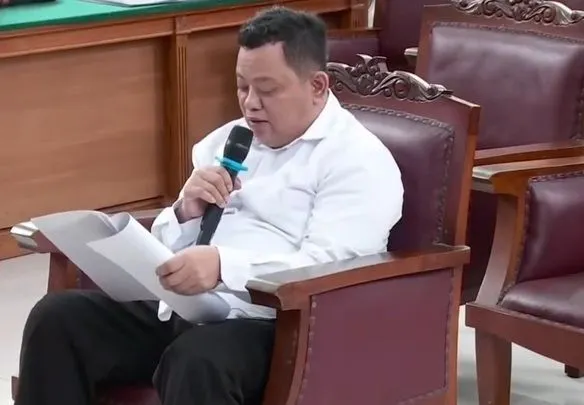 Mengejutkan! Sampaikan Nota Pembelaan Dalam Sidang, Kuat Maruf Sampai Bersumpah: Demi Allah Saya Bukan Orang…