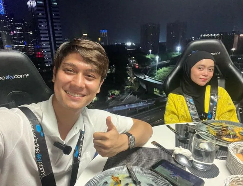 Ramalan Ahli Tarot Koh Anthony Tahun 2023 Sebut Artis Inisial B dan L akan Bercerai di , Billar dan Lesti? 
