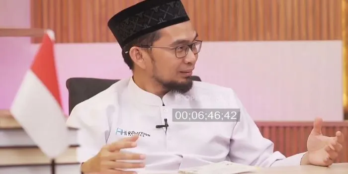 Ustadz Adi Hidayat Ungkap Pembuka Akhir Zaman Bukan Menghijaunya Arab Tetapi Ketika Diutusnya..