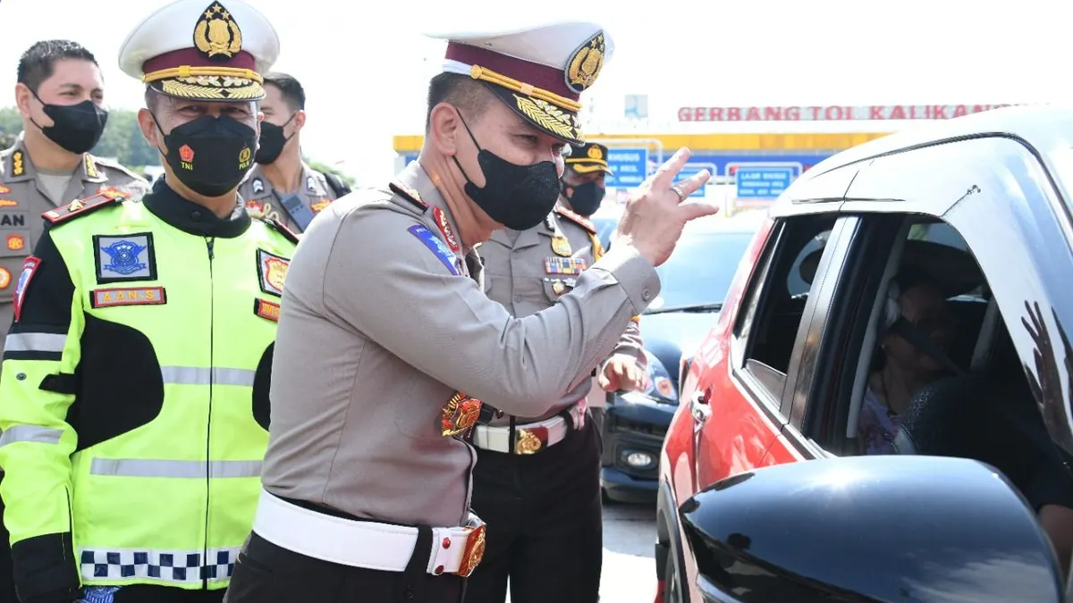 Kakorlantas Irjen Pol Firman Shantyabudi (foto) menyebut poisi akan memberlakukan lagi tilang manual karena banyak pengendara yang bandel 