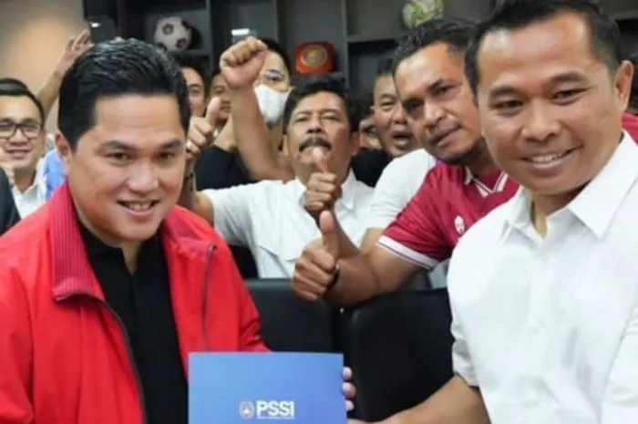 Siap Bersaing dengan La Nyalla Mattalitti, Erick Thohir Resmi Daftarkan Dirinya Sebagai Calon Ketum PSSI