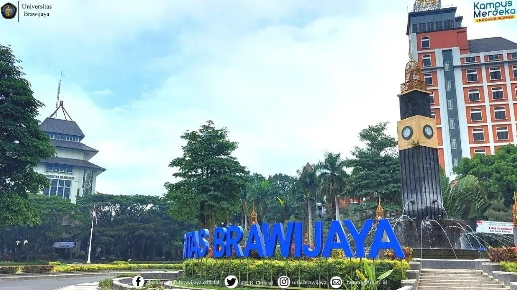 20 Universitas Penerima Mahasiswa Terbanyak di SNMPTN 2022: 'Top Ten' Mendominasi, Tapi Tak Ada UI!