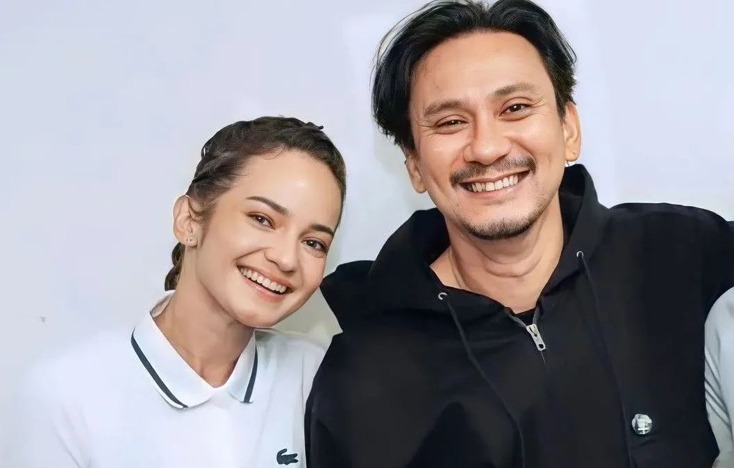 Enzy Storia dan Vincent Rompies