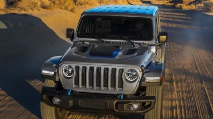 Ilustrasi Jeep Rubicon - Waduh! Rubicon Anak Pejabat Pajak Tak Terdaftar di LHKPN, Ternyata Segini Harta Sang Ayah, Pantas . . .