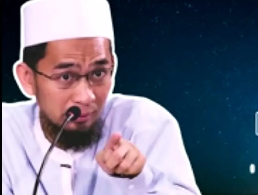 Ustadz Adi Hidayat Beri Bocoran 5 Keutamaan Bagi Hamba Allah SWT yang Menjalankan Tahajud.  