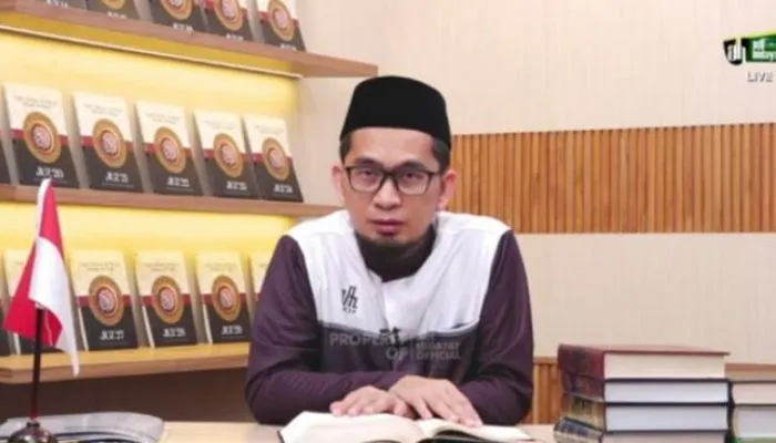 Hati-Hati Banyak Keliru Tentang Puasa Rajab, Ustadz Adi Hidayat Ingatkan Hal ini..