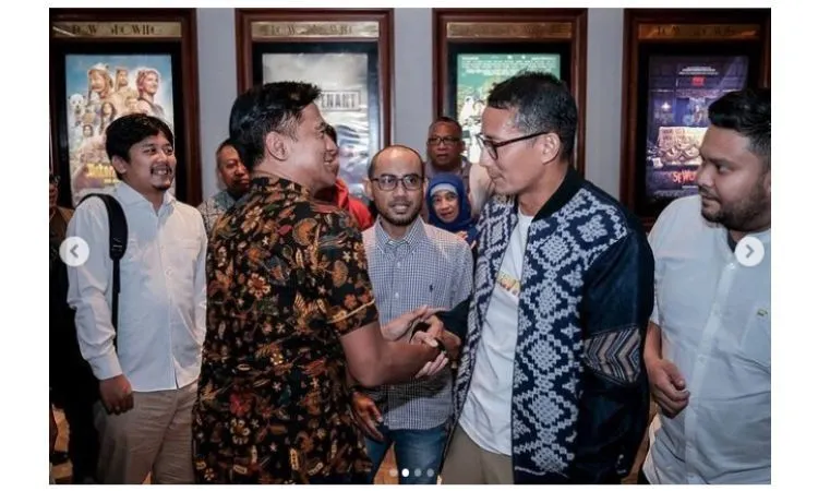Sandiaga Salahudin Uno berada di perilisan film. Dikesempatan yang sama dirinya memberikan tanggapan terkait pandangan Prabowo Subianto terkait politik.