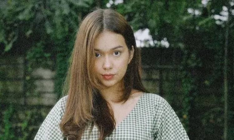 Rebecca Klopper menjjadi sorotan publik lantaran tersebarnya video 47 detik yang diduga adalah Rebecca dengan mantan kekasihnya.