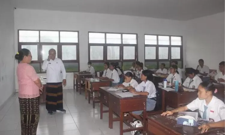 (ilustrasi) NTT menerapkan sekolah dengan jam masuk pada pukul 05.00 pagi