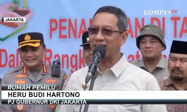 Pejabat Gubernur DKI Jakarta, Heru Budi Hartono memberikan tanggapan mengenai Anies Baswedan yang menggunakan slogan DKI Jakarta dalam kampanye Pilpres 2024