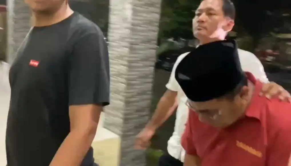 Mukmin Mulyadi, seseorang yang belum lama dilantik menjadi anggota DPRD Tanjung Balai, ternyata seorang DPO kasus narkoba.