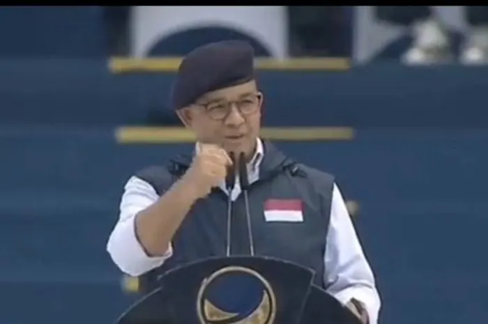 Anies Baswedan dalam Apel Siaga Perubahan Partai NasDem di Stadion Gelora Bung Karno