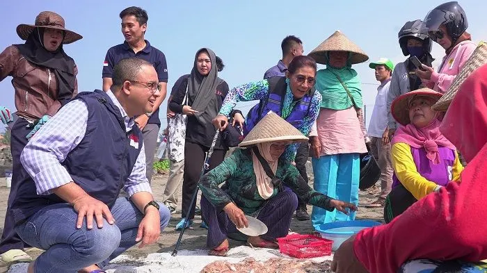 Anies Baswedan dan Susi Pudjiastuti