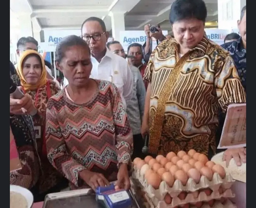   Bansos Beras, Telur dan Daging Ayam 