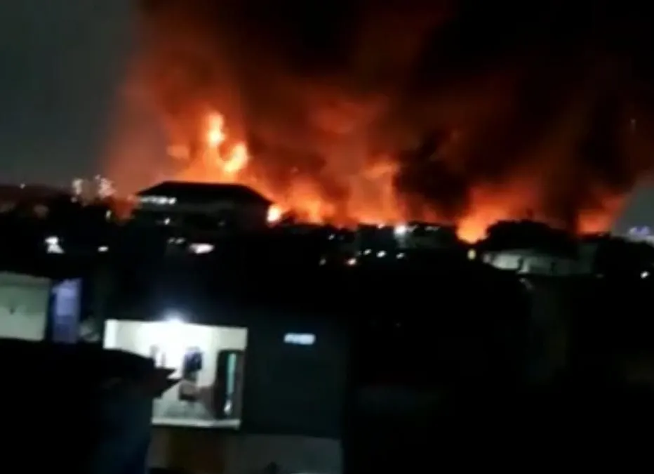 Depo Pertamina Plumpang Terbakar