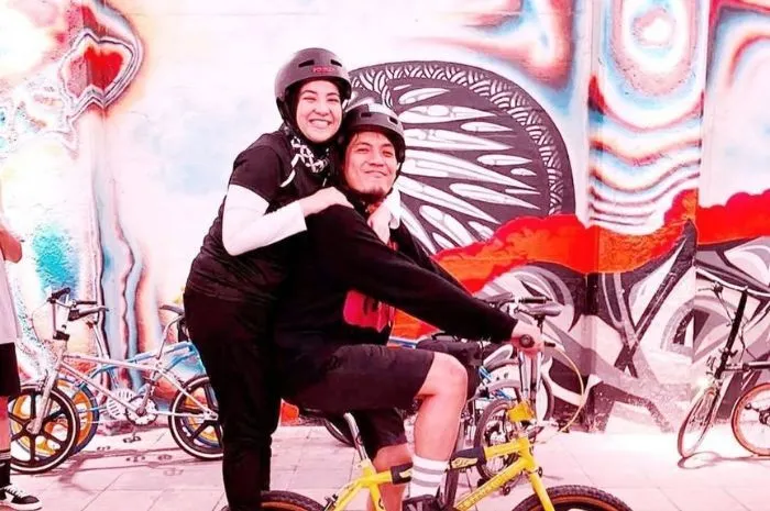 Desta ternyata sempat konsultasi perceraian dengan ustadz sebelum gugat cerai Natasha Rizky