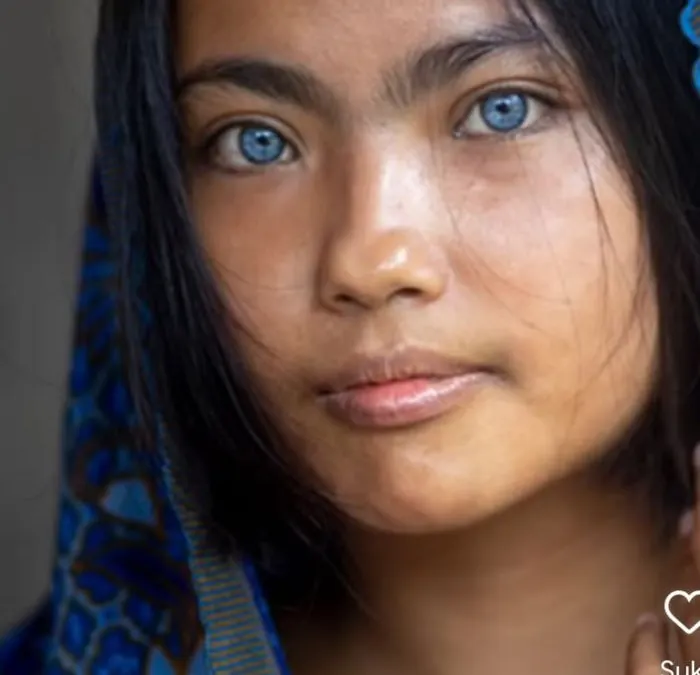 Evi Gadis Cantik Bermata Biru yang Jadi Incaran Fotografer Dunia