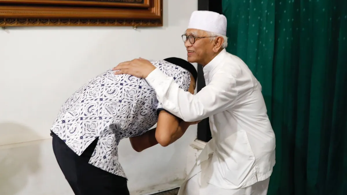 Ganjar Pranowo ke Gus Mus