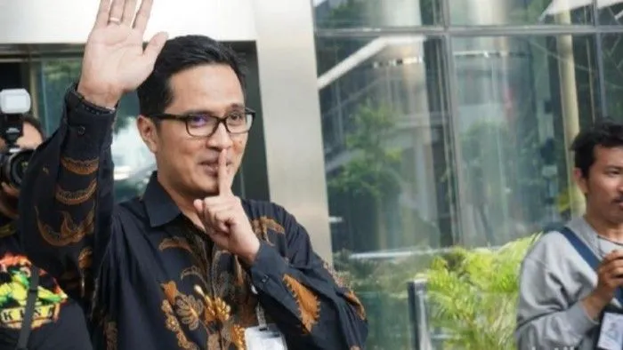 Febri Diansyah 