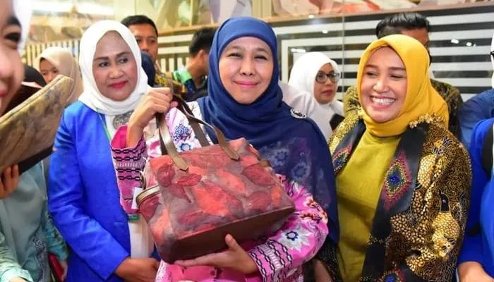Gubernur Jawa Timur Khofifah Indar Parawansa